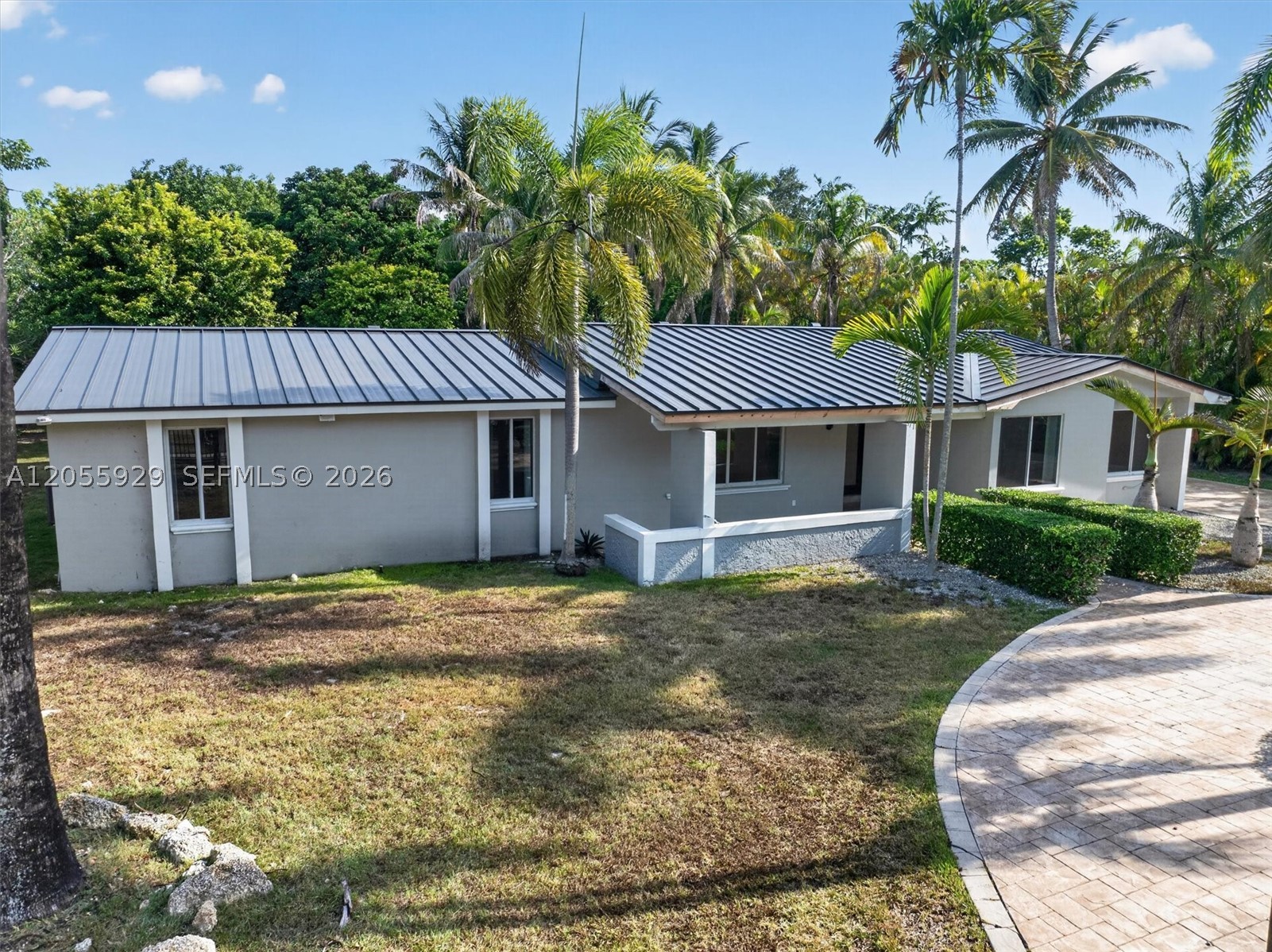 8220 SW 152nd St #0, Palmetto Bay FL 33157