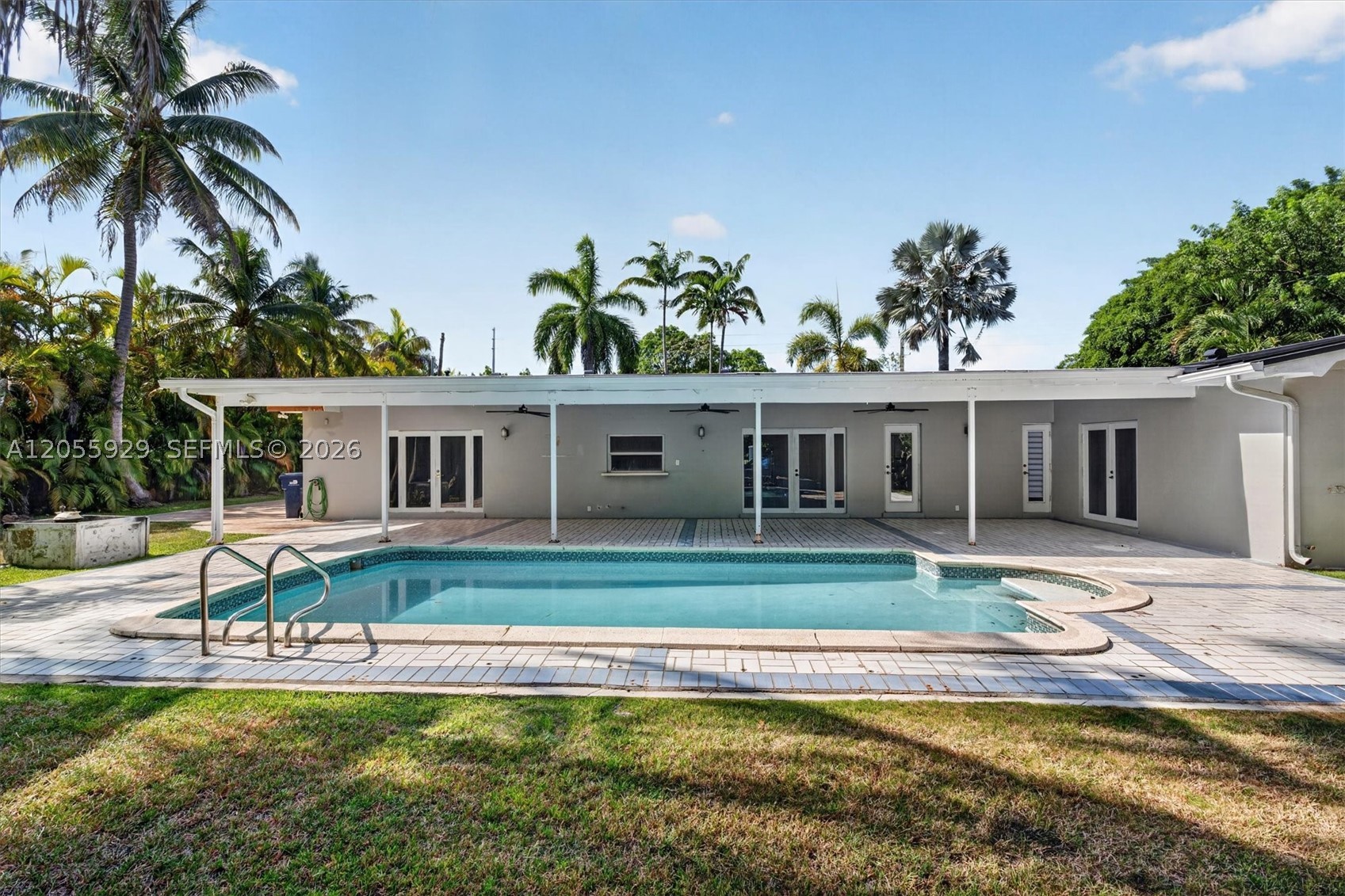 8220 SW 152nd St #0, Palmetto Bay FL 33157