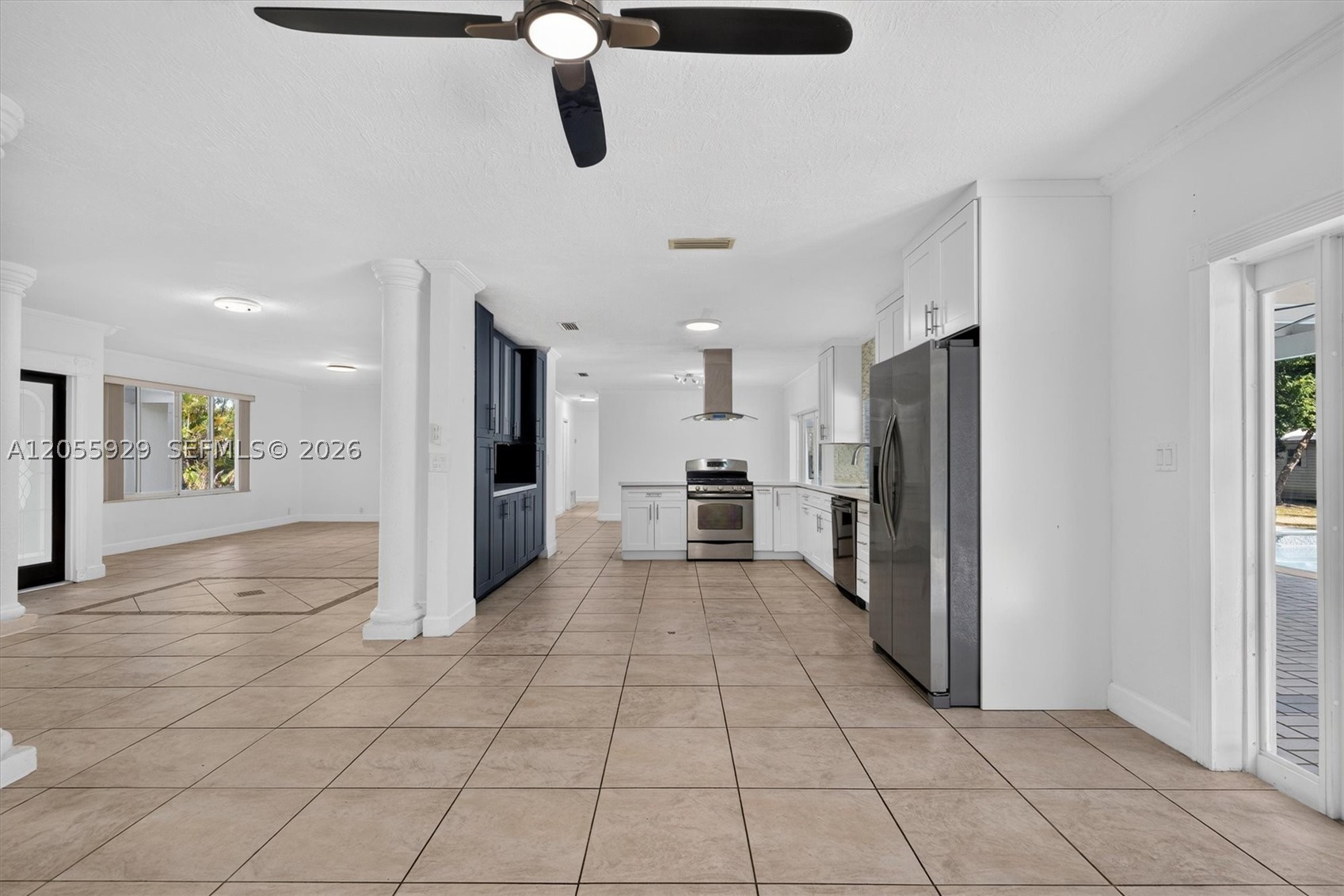 8220 SW 152nd St #0, Palmetto Bay FL 33157