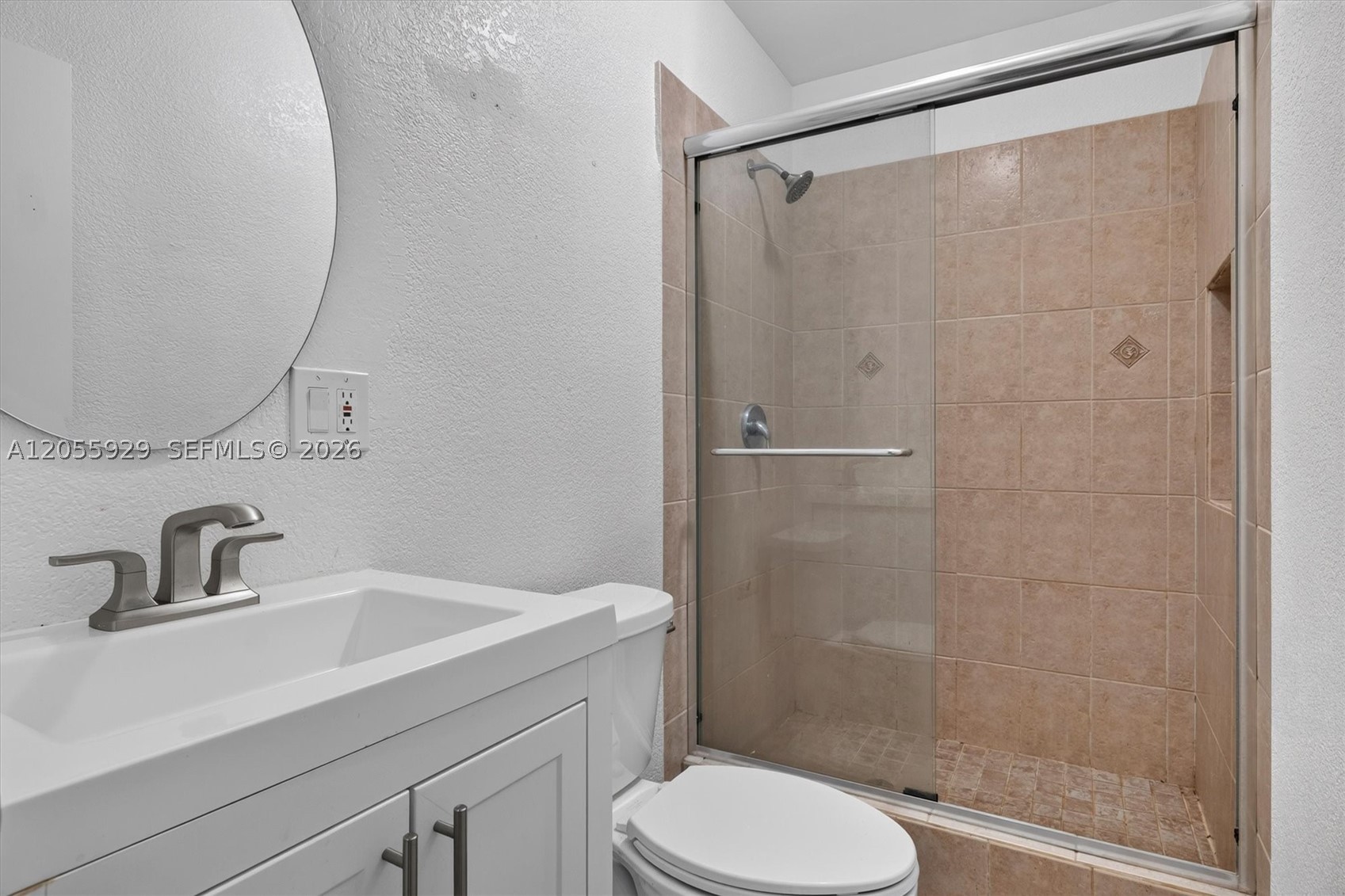 8220 SW 152nd St #0, Palmetto Bay FL 33157