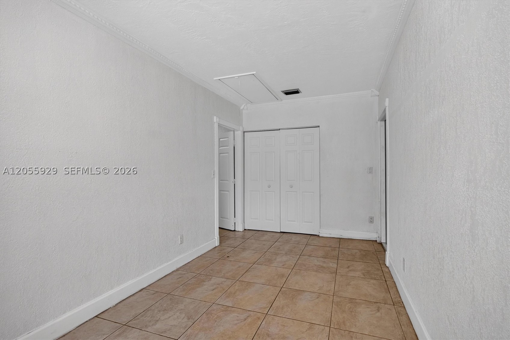 8220 SW 152nd St #0, Palmetto Bay FL 33157