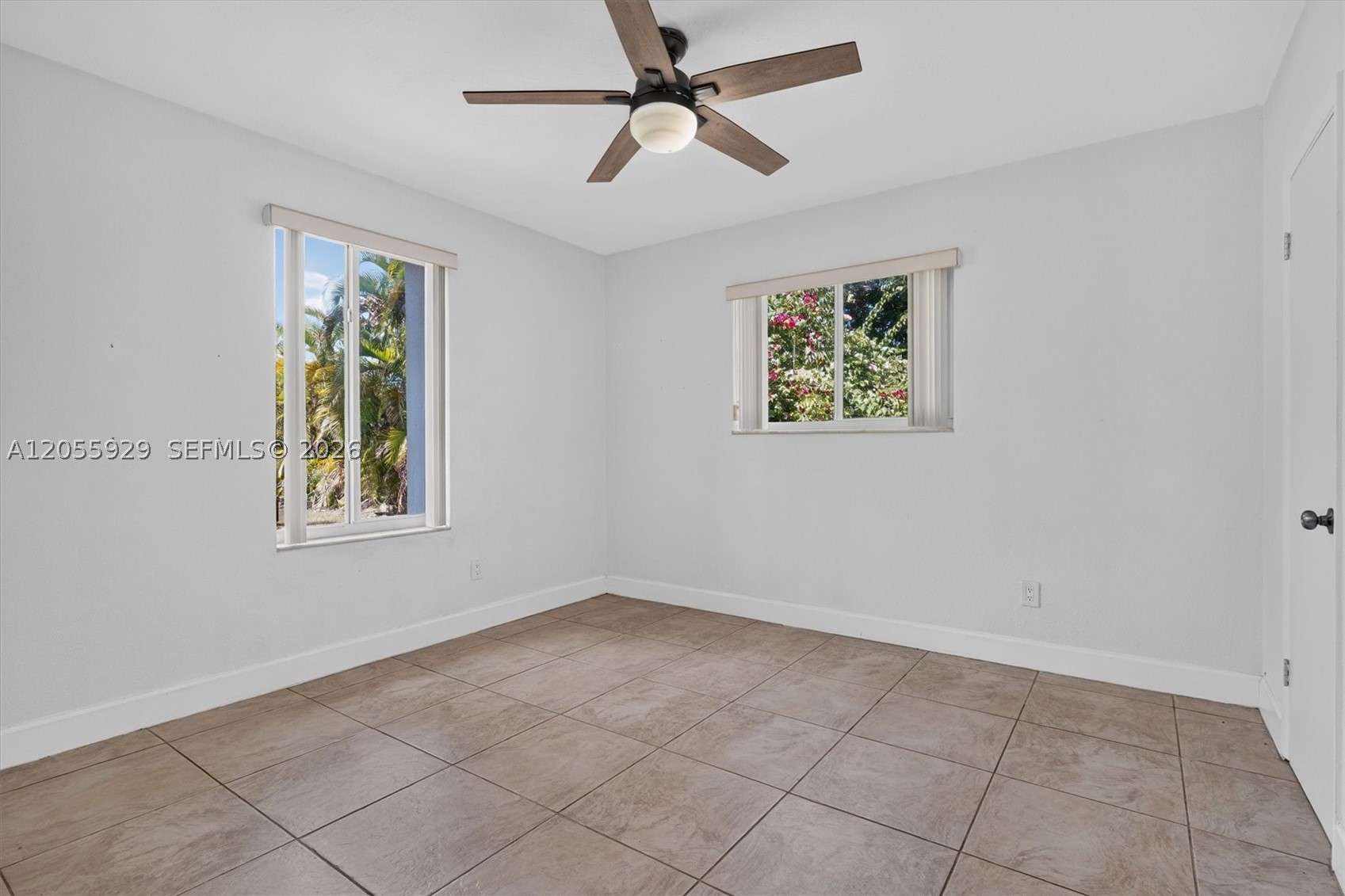 8220 SW 152nd St #0, Palmetto Bay FL 33157