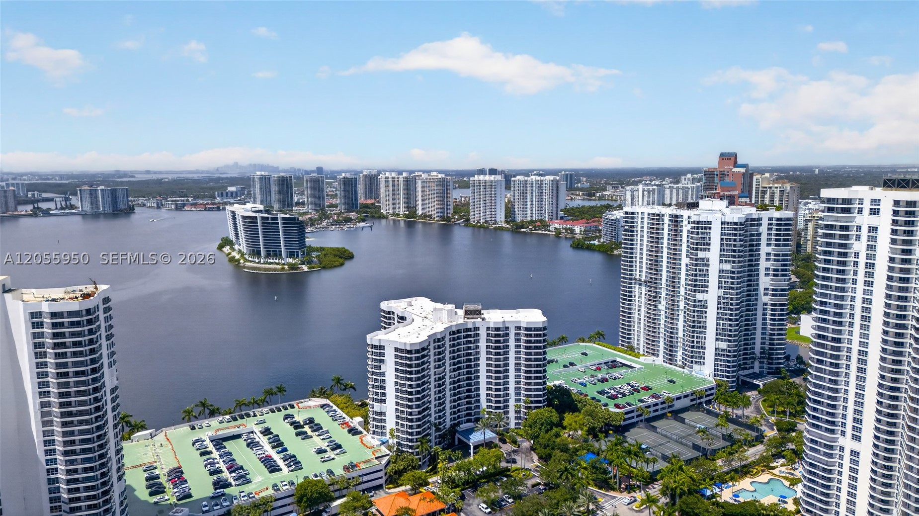 3600 Mystic Pointe Dr #310, Aventura FL 33180
