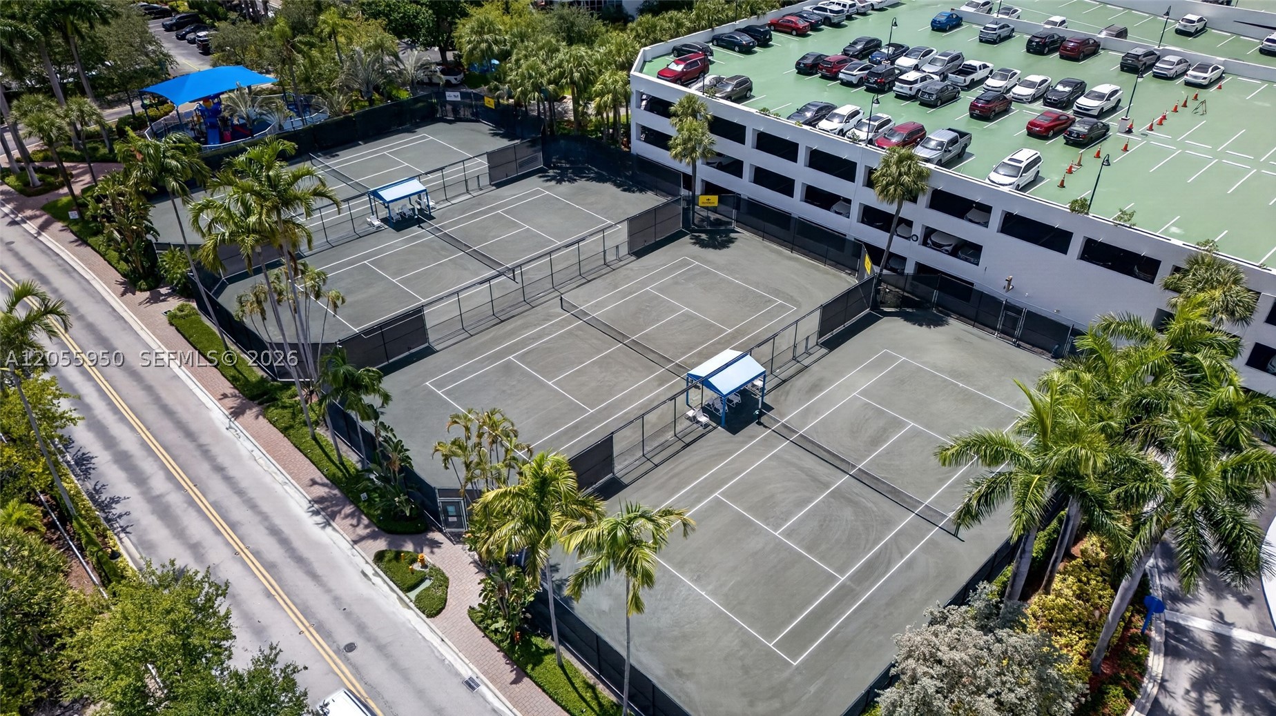 3600 Mystic Pointe Dr #310, Aventura FL 33180