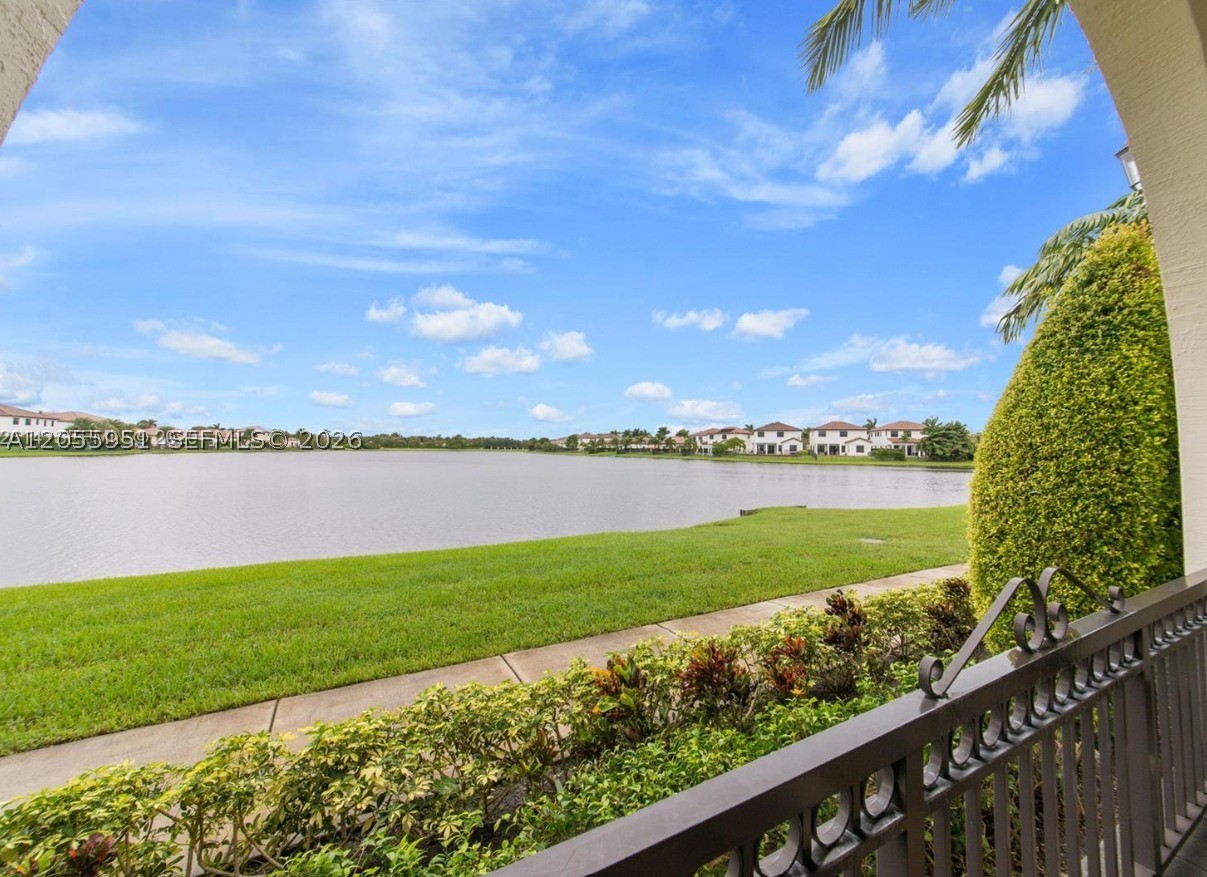 2955 Tortola Way, Cooper City FL 33024