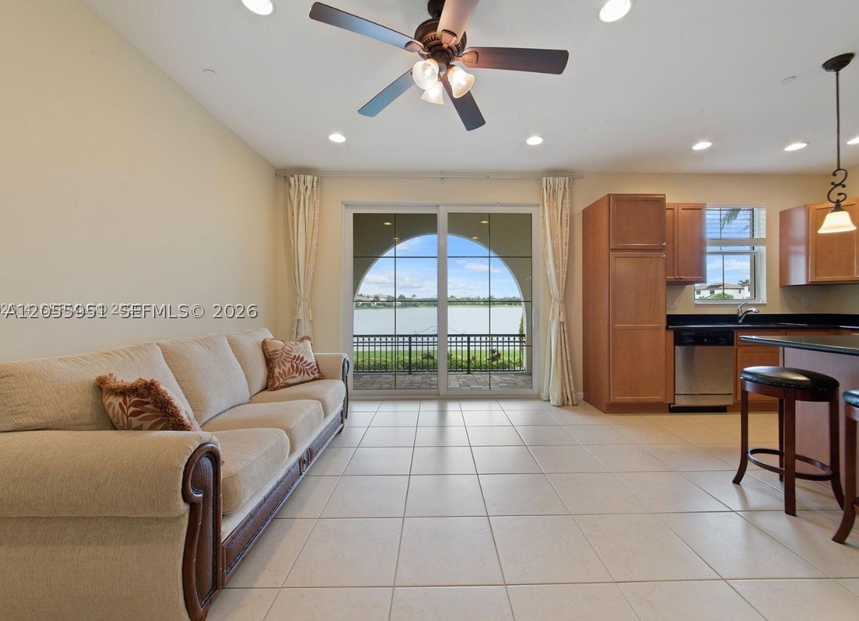2955 Tortola Way, Cooper City FL 33024