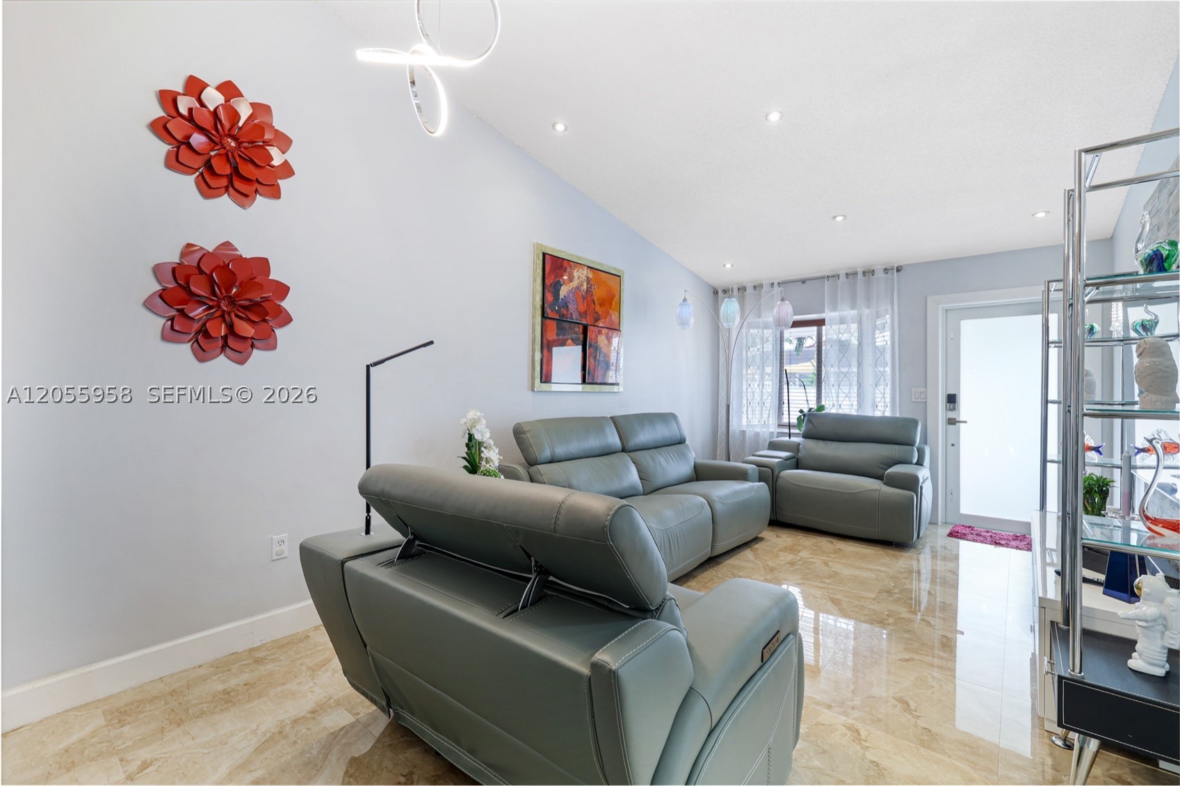 11425 NW 88th Ct, Hialeah Gardens FL 33018