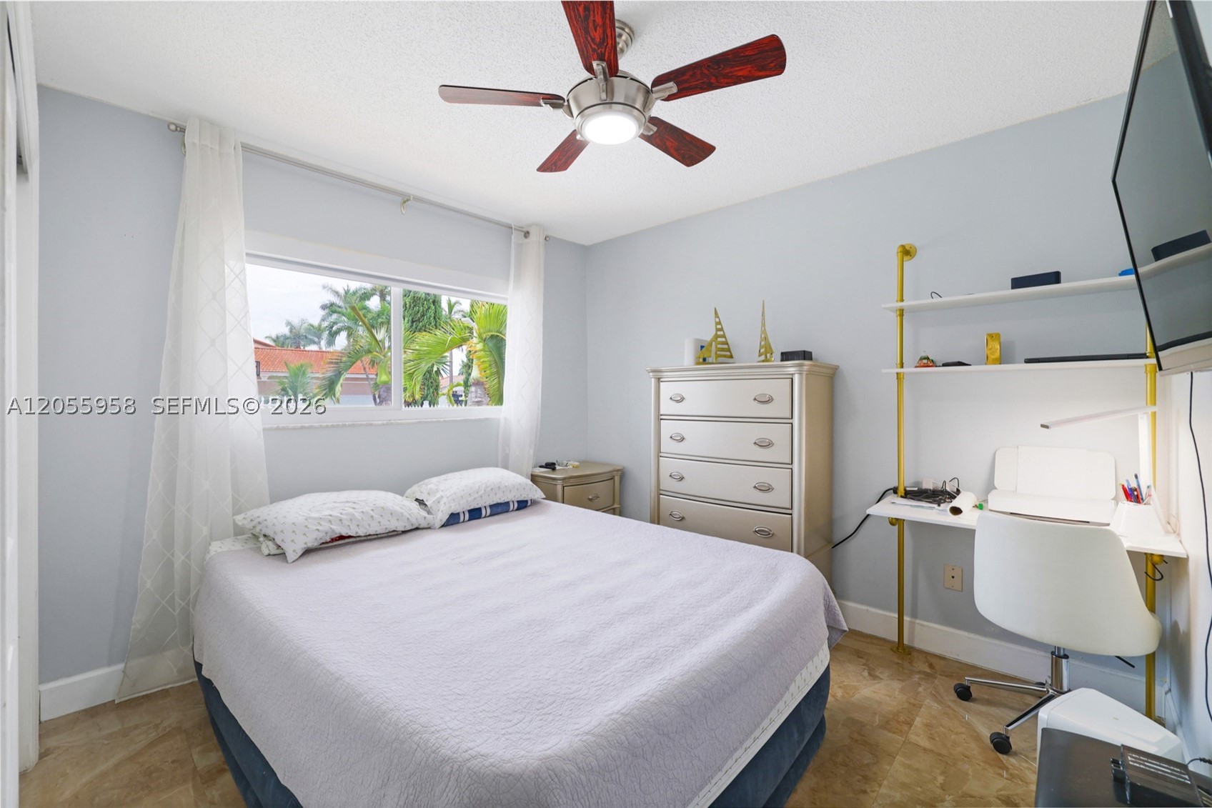 11425 NW 88th Ct, Hialeah Gardens FL 33018