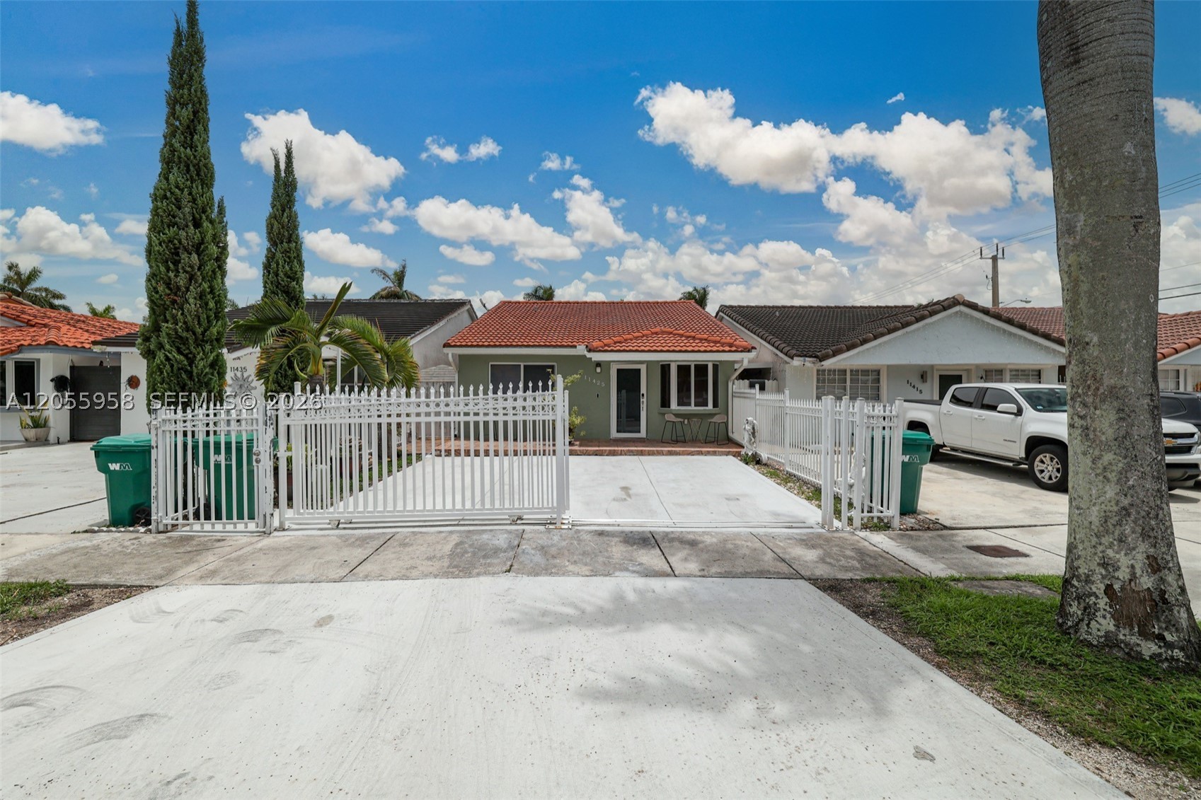 11425 NW 88th Ct, Hialeah Gardens FL 33018
