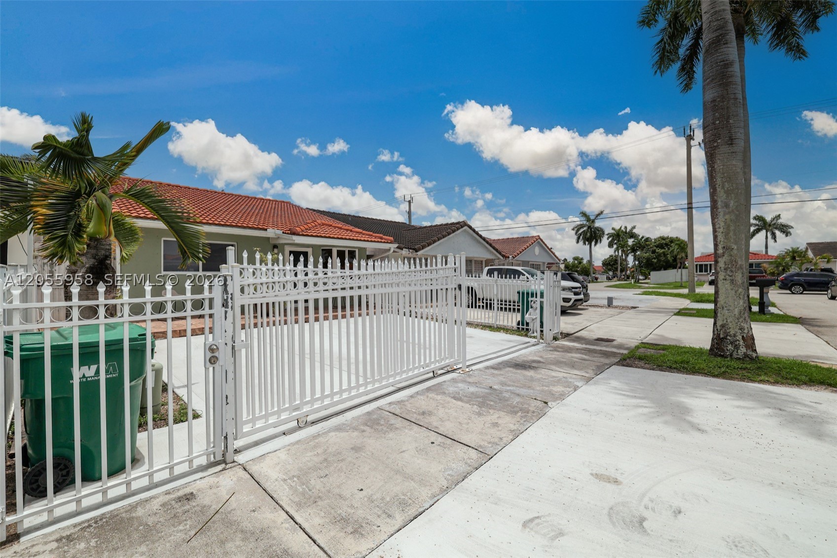 11425 NW 88th Ct, Hialeah Gardens FL 33018