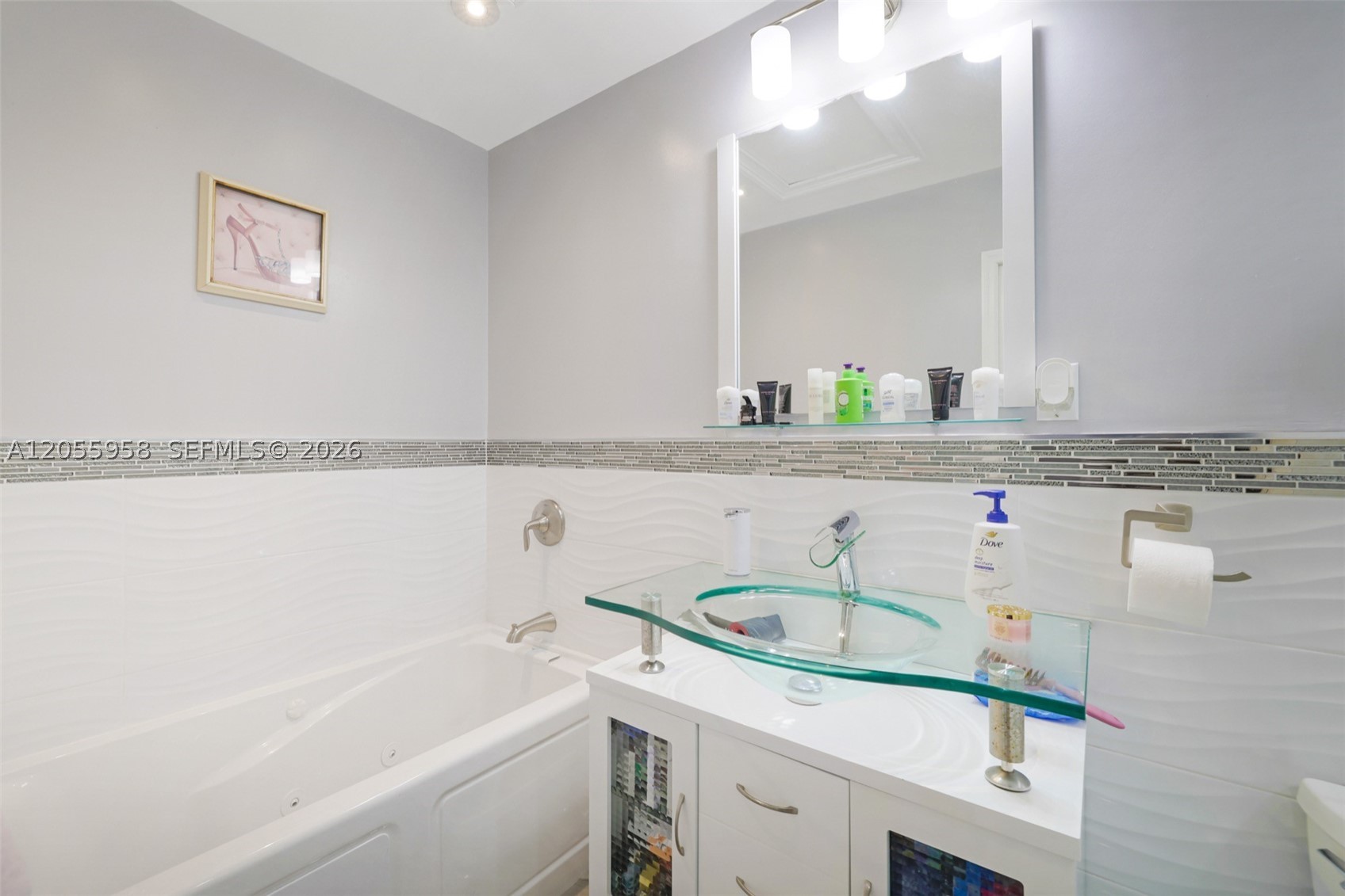 11425 NW 88th Ct, Hialeah Gardens FL 33018