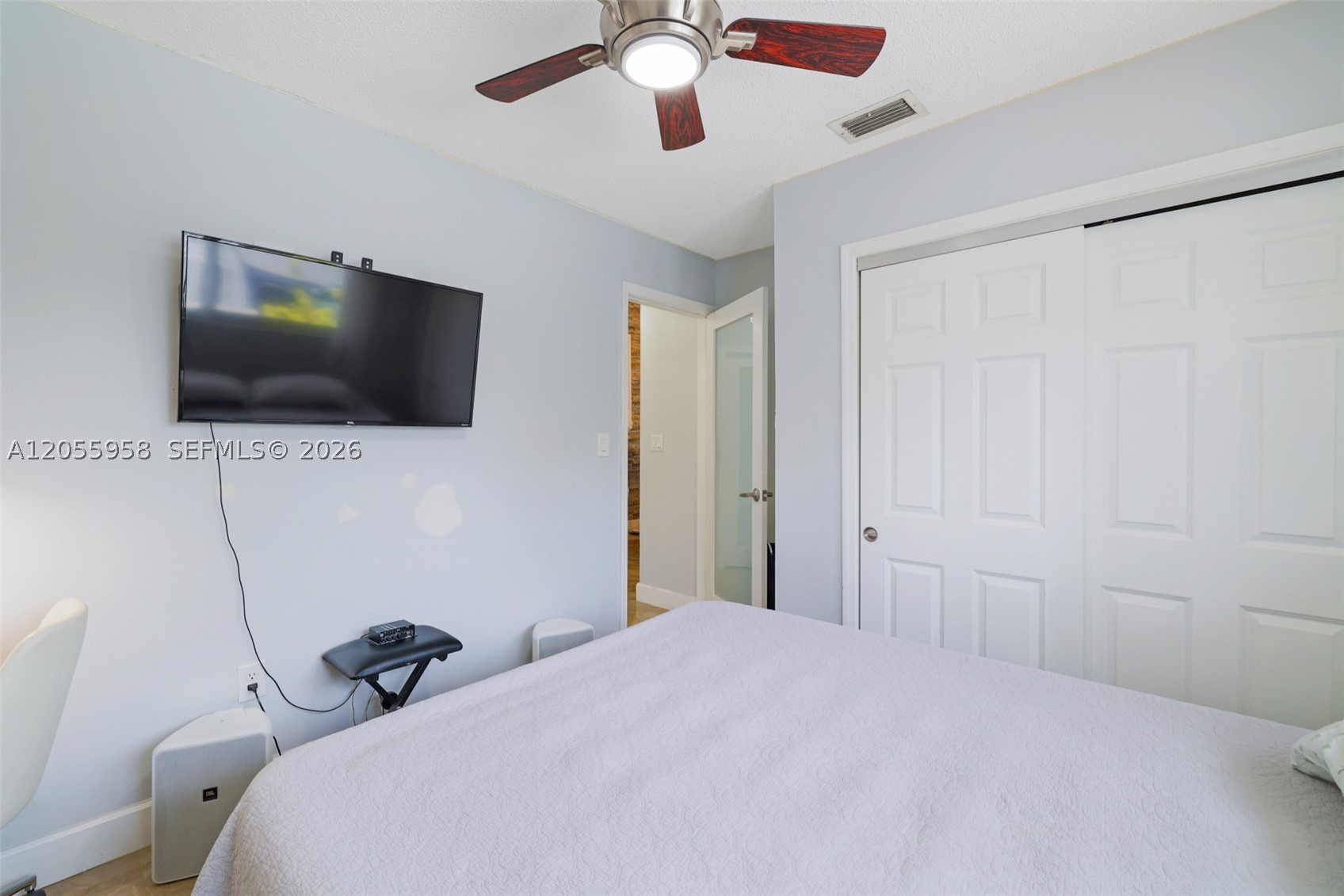 11425 NW 88th Ct, Hialeah Gardens FL 33018