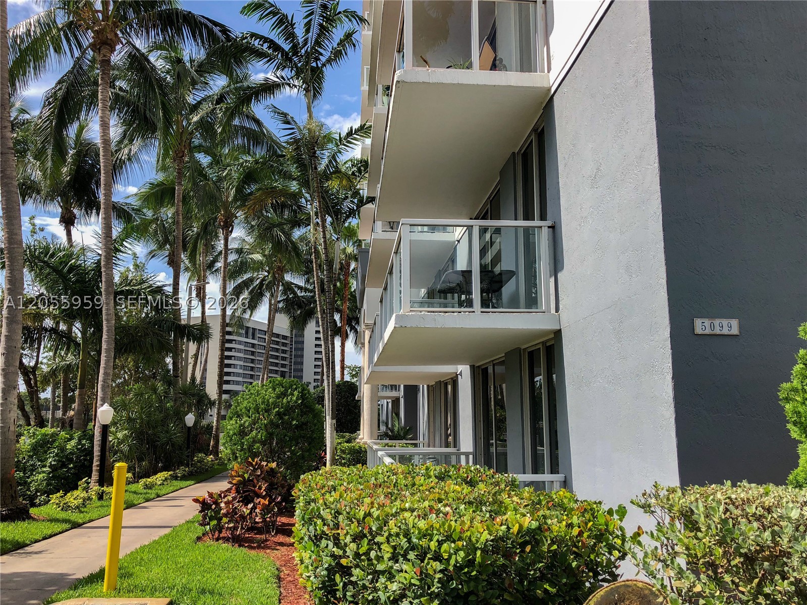 5099 NW 7th St #TS-03, Miami FL 33126