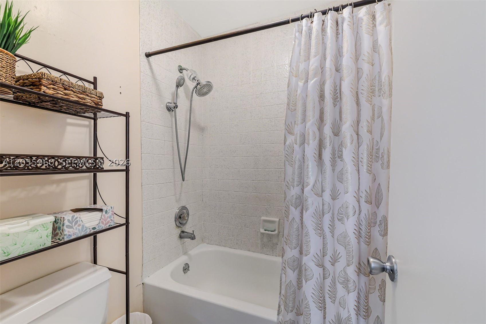 9732 Hammocks Blvd #203-17, Miami FL 33196