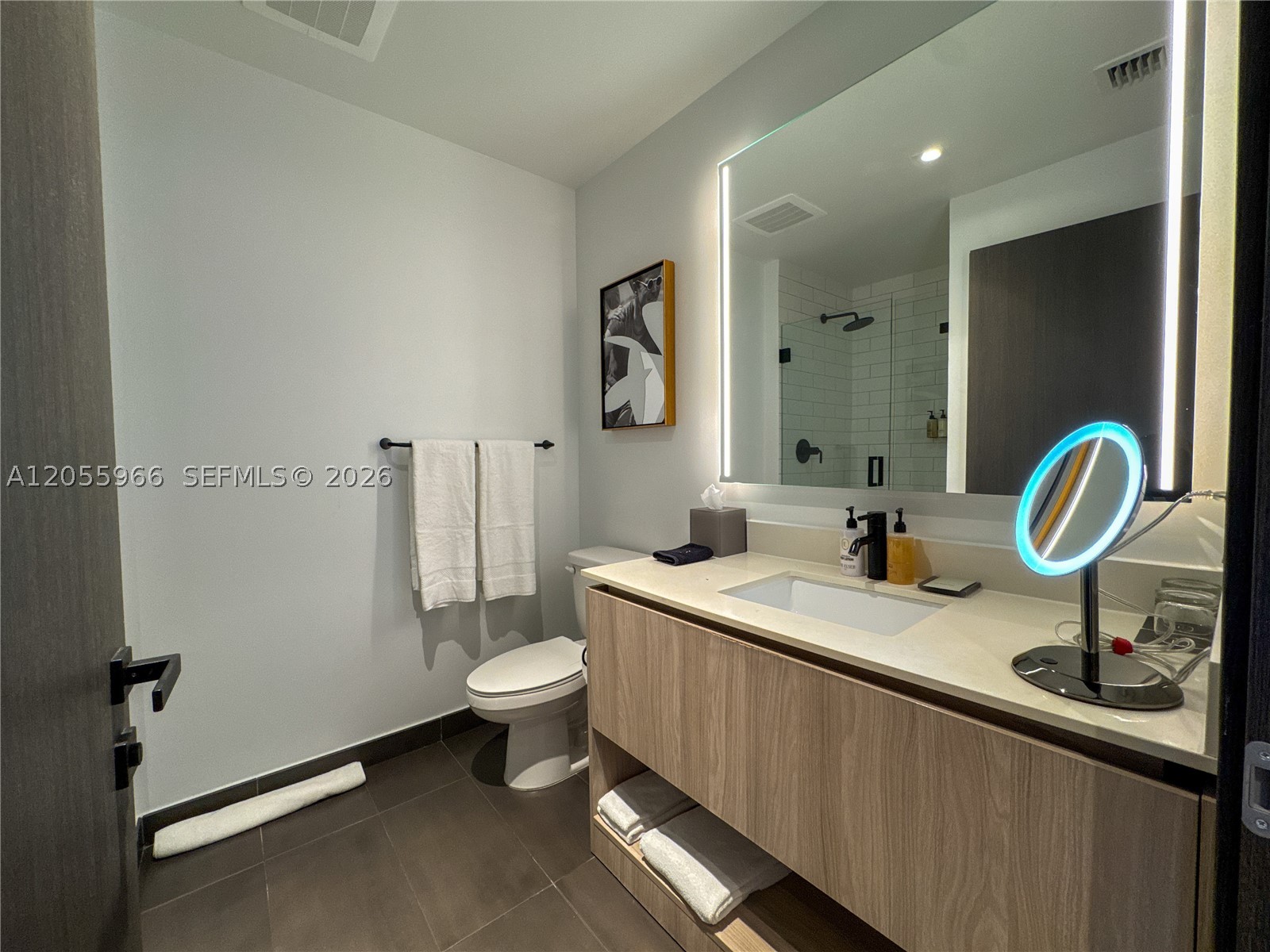 398 NE 5th St #2007, Miami FL 33132