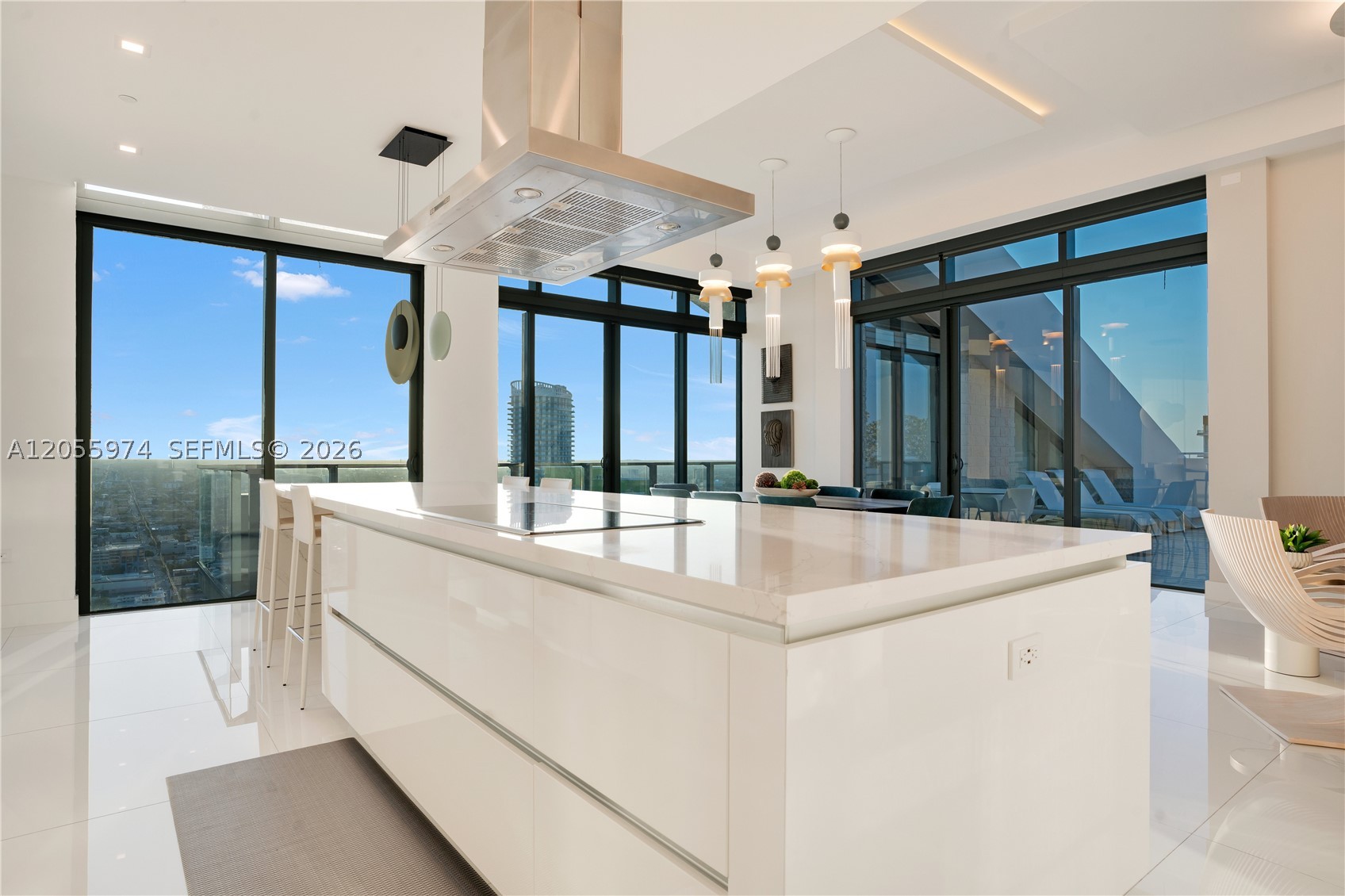 88 SW 7th St #PH 4303, Miami FL 33130