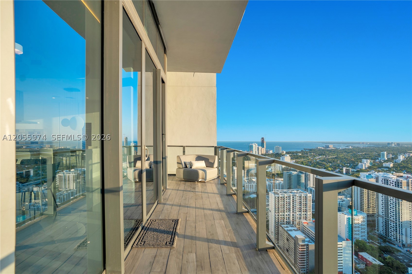 88 SW 7th St #PH 4303, Miami FL 33130