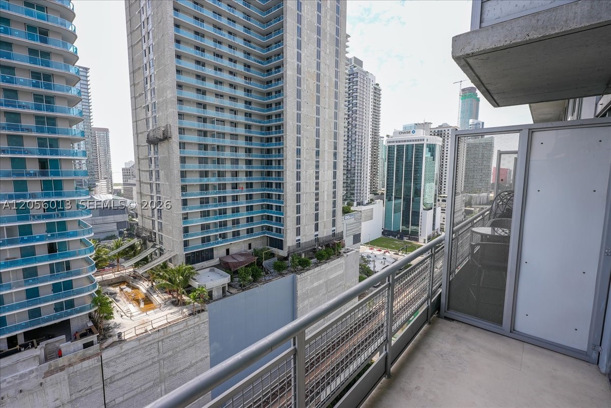 690 SW 1st Ct #2306, Miami FL 33130