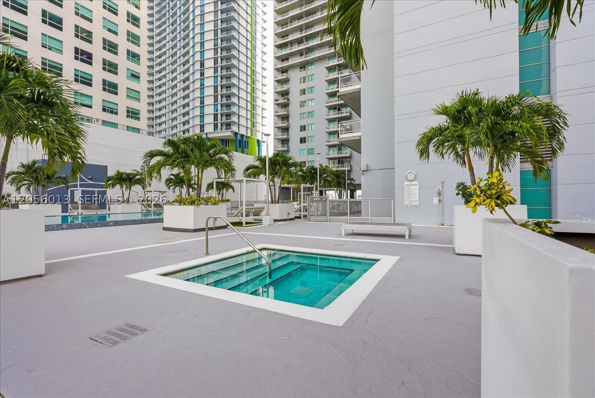 690 SW 1st Ct #2306, Miami FL 33130