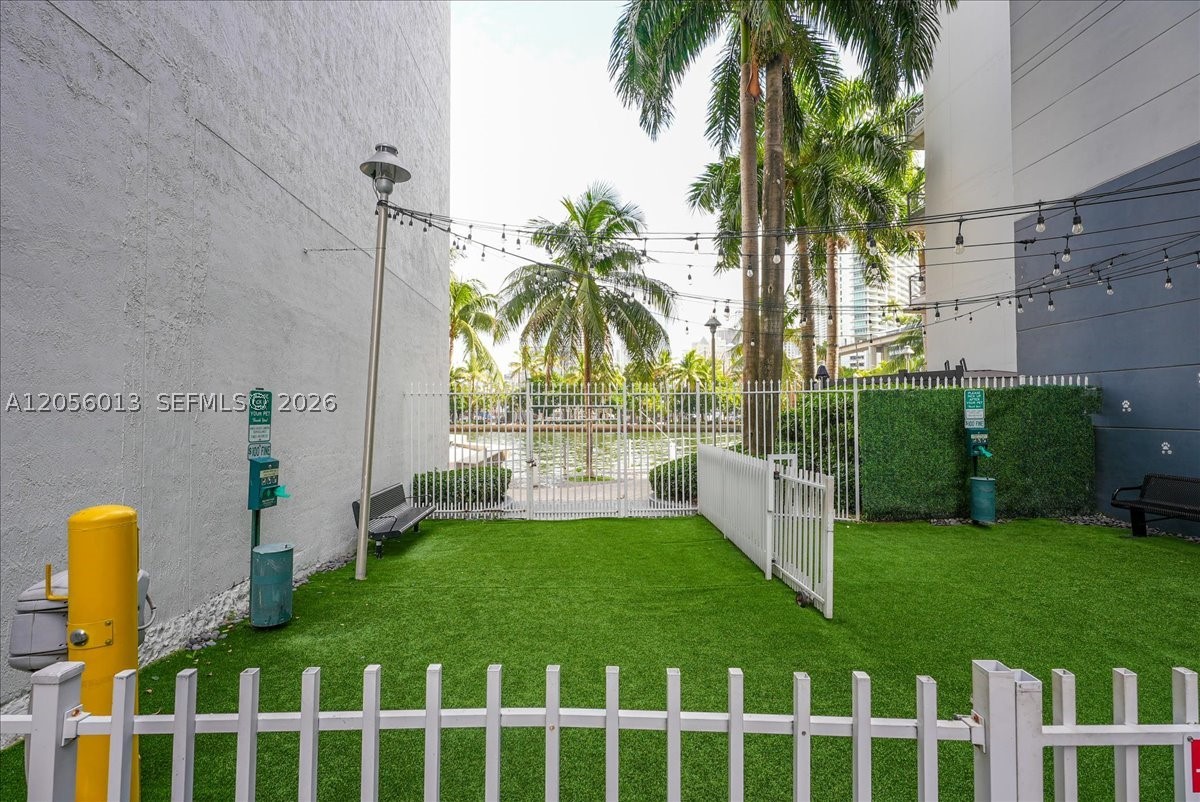 690 SW 1st Ct #2306, Miami FL 33130