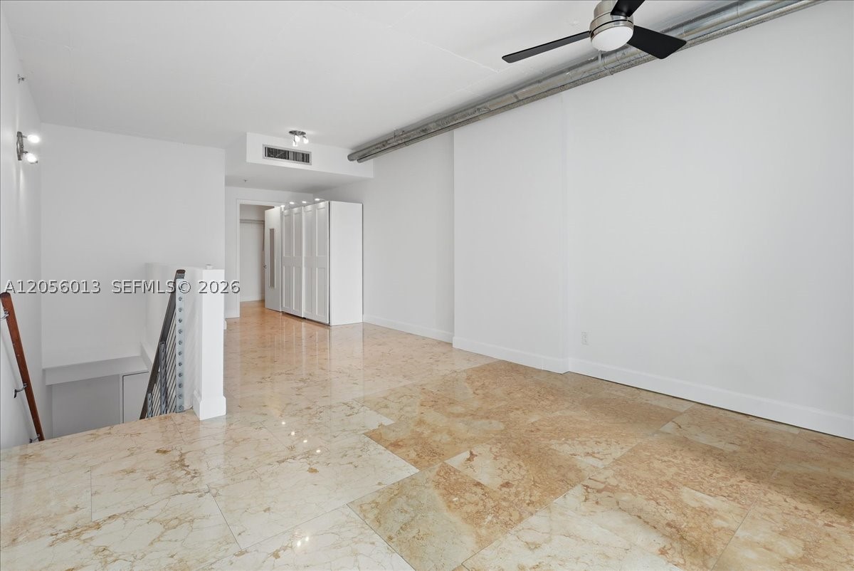 690 SW 1st Ct #2306, Miami FL 33130