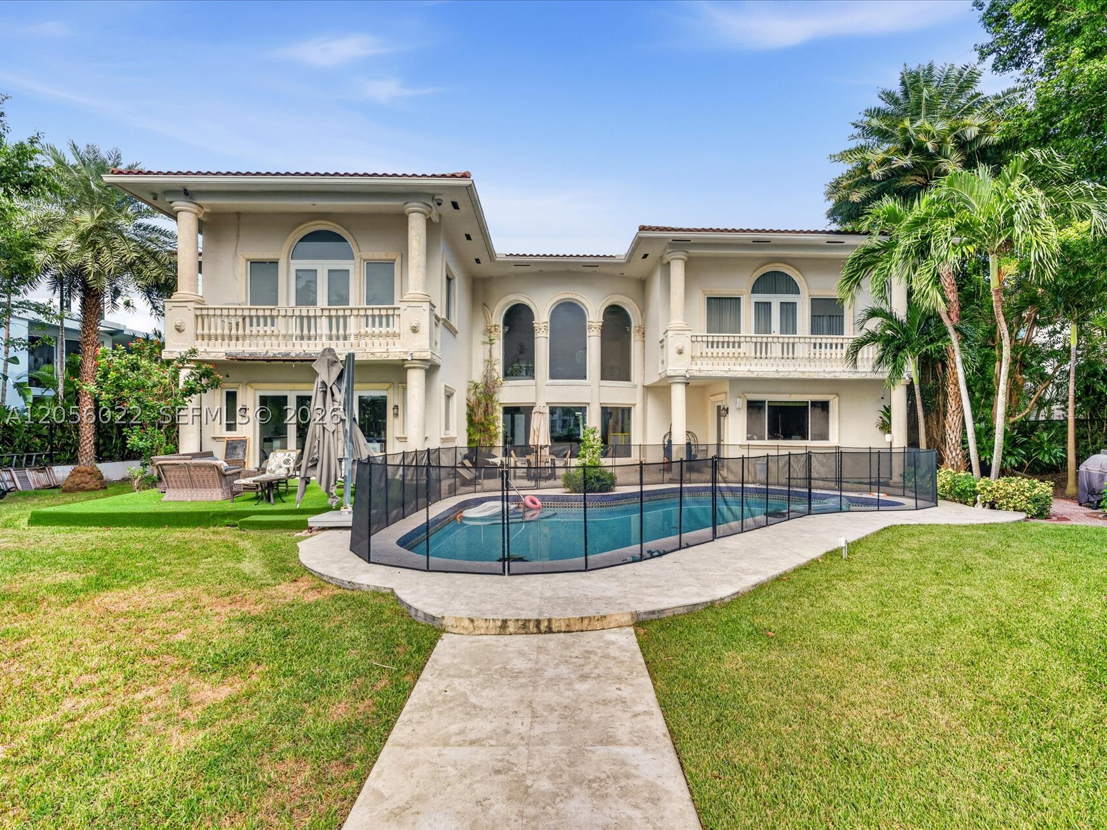 628 N Island, Golden Beach FL 33160
