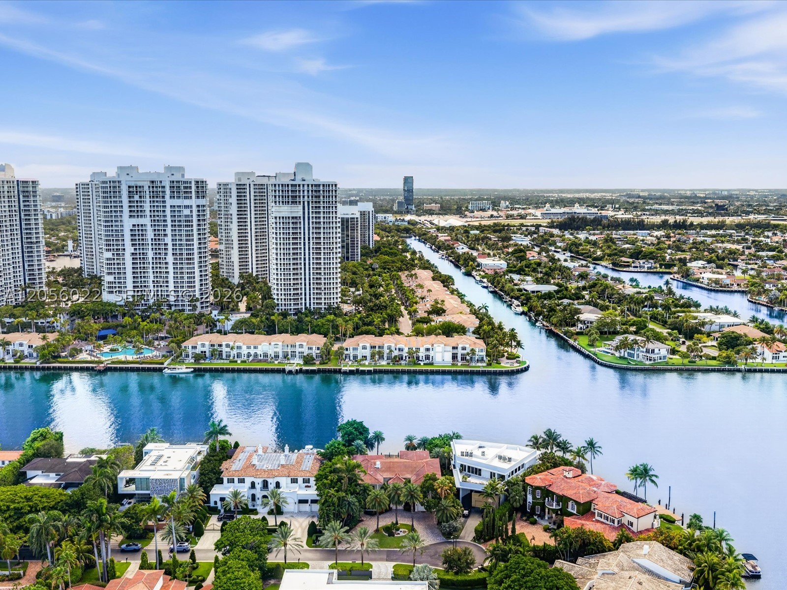 628 N Island, Golden Beach FL 33160