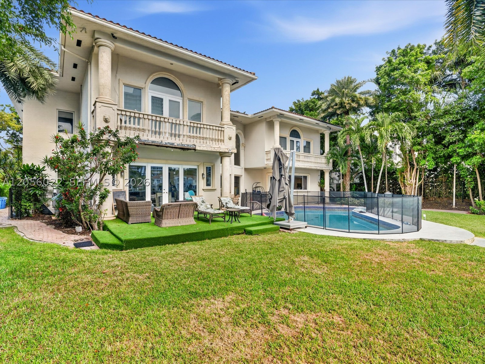 628 N Island, Golden Beach FL 33160