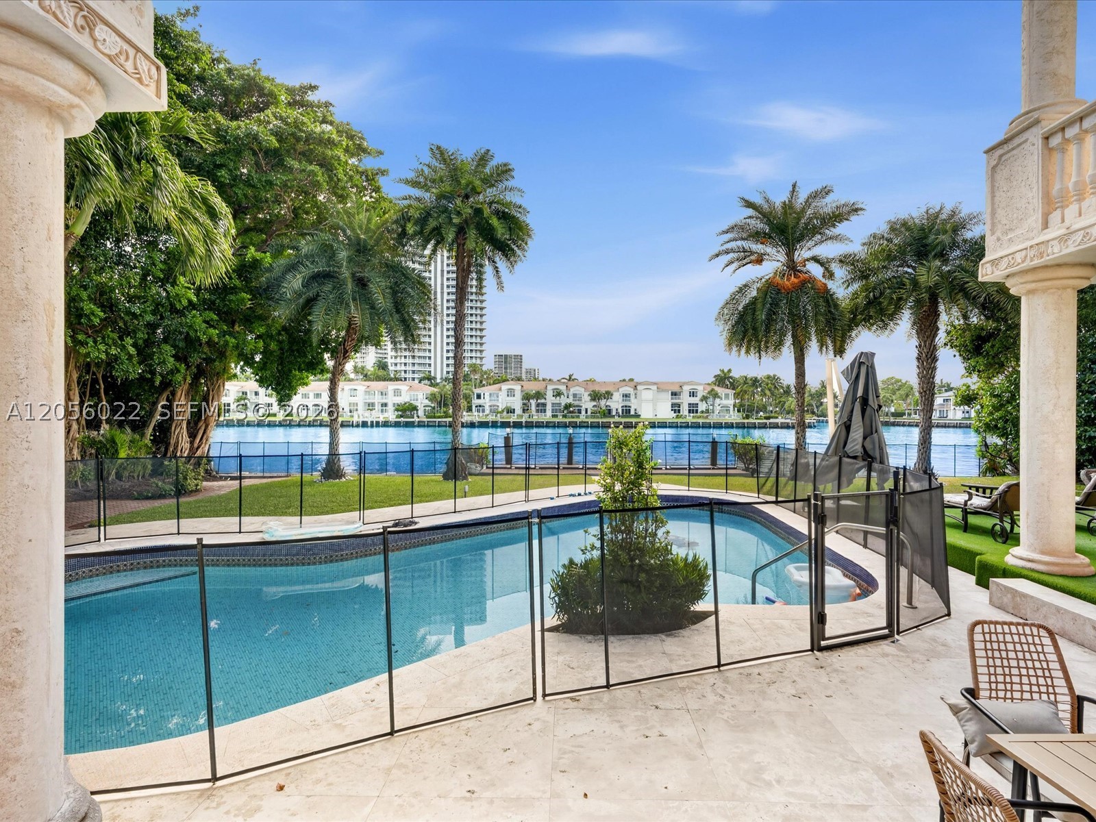 628 N Island, Golden Beach FL 33160