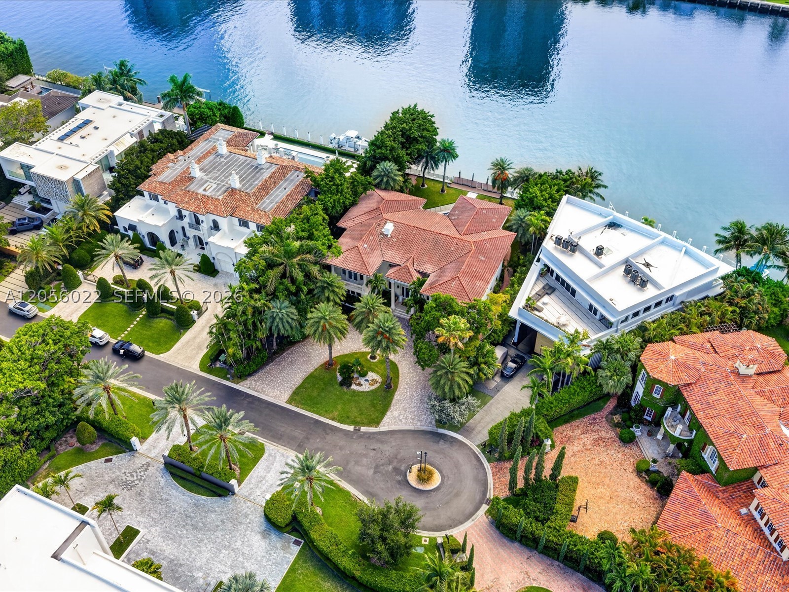 628 N Island, Golden Beach FL 33160