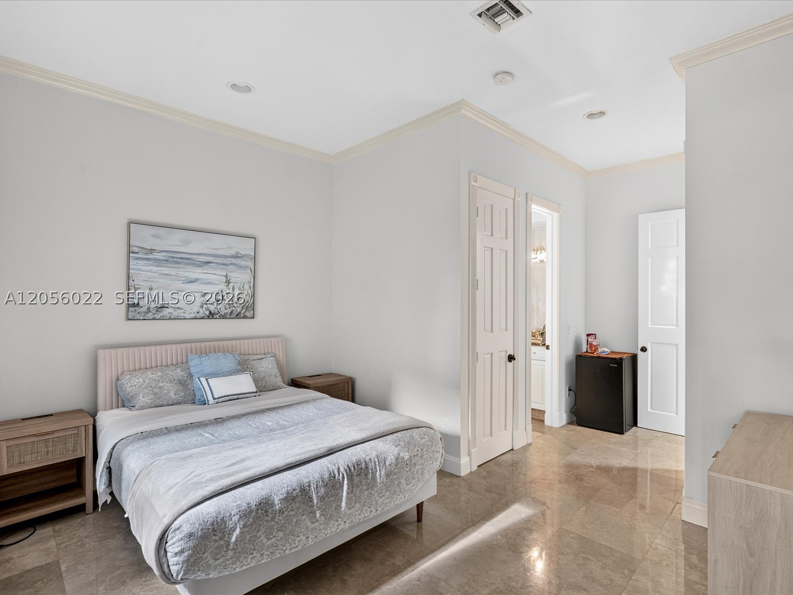 628 N Island, Golden Beach FL 33160