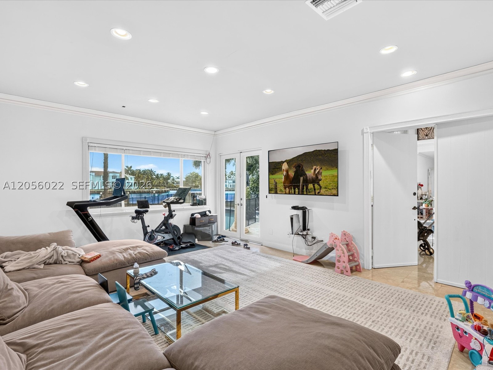 628 N Island, Golden Beach FL 33160