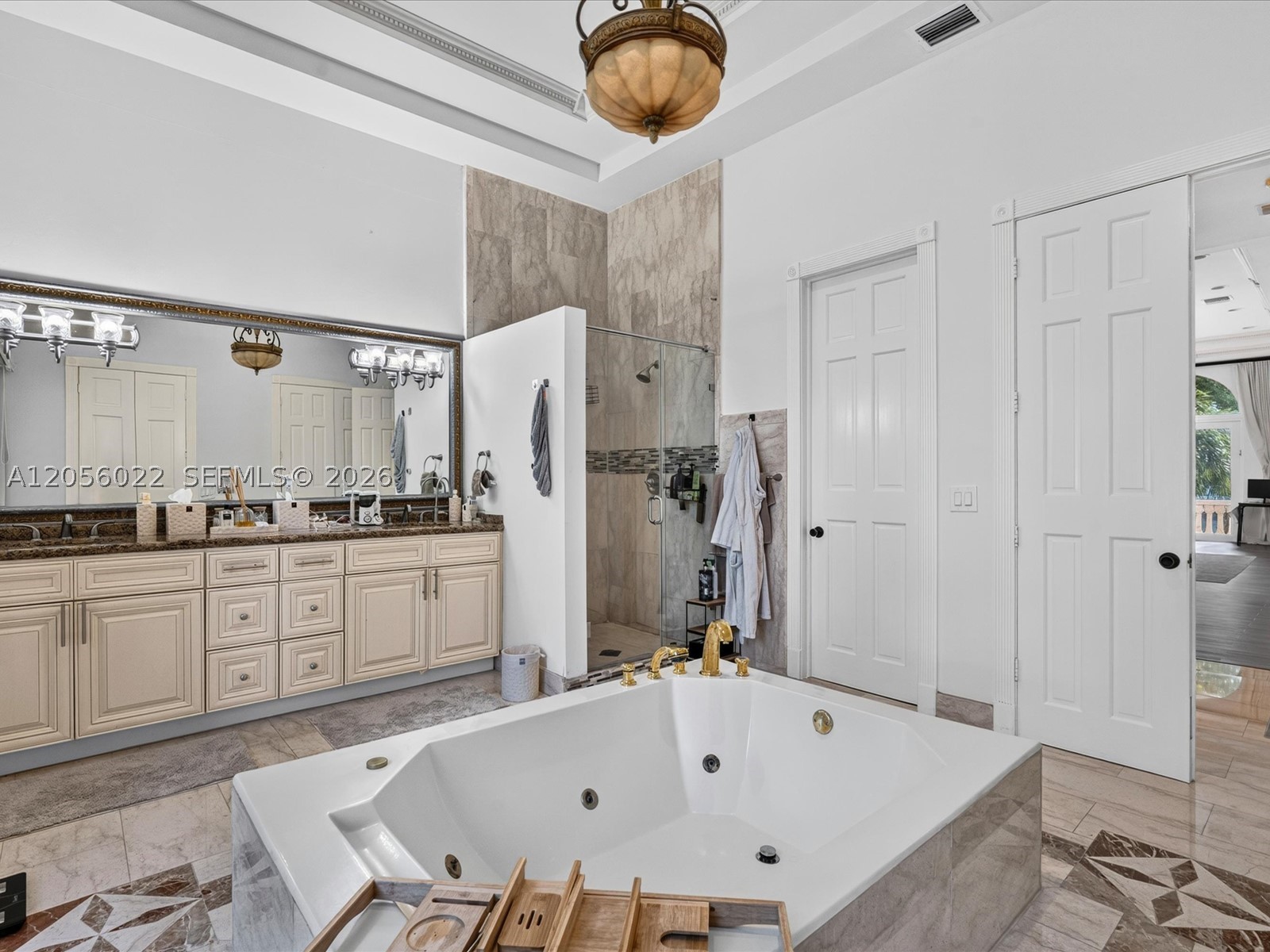 628 N Island, Golden Beach FL 33160