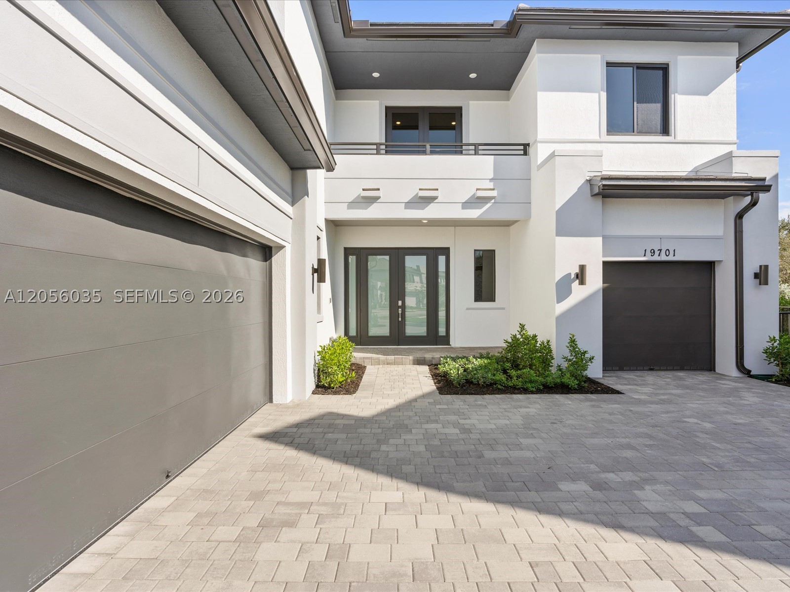 19701 NE 16 PL, Miami FL 33179
