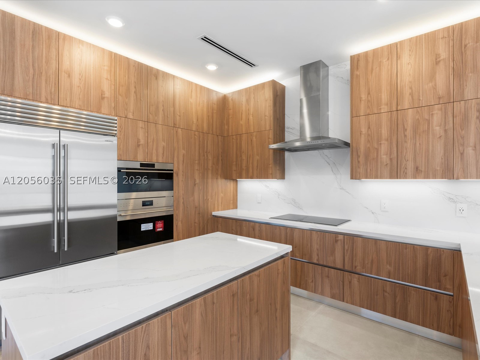19701 NE 16 PL, Miami FL 33179
