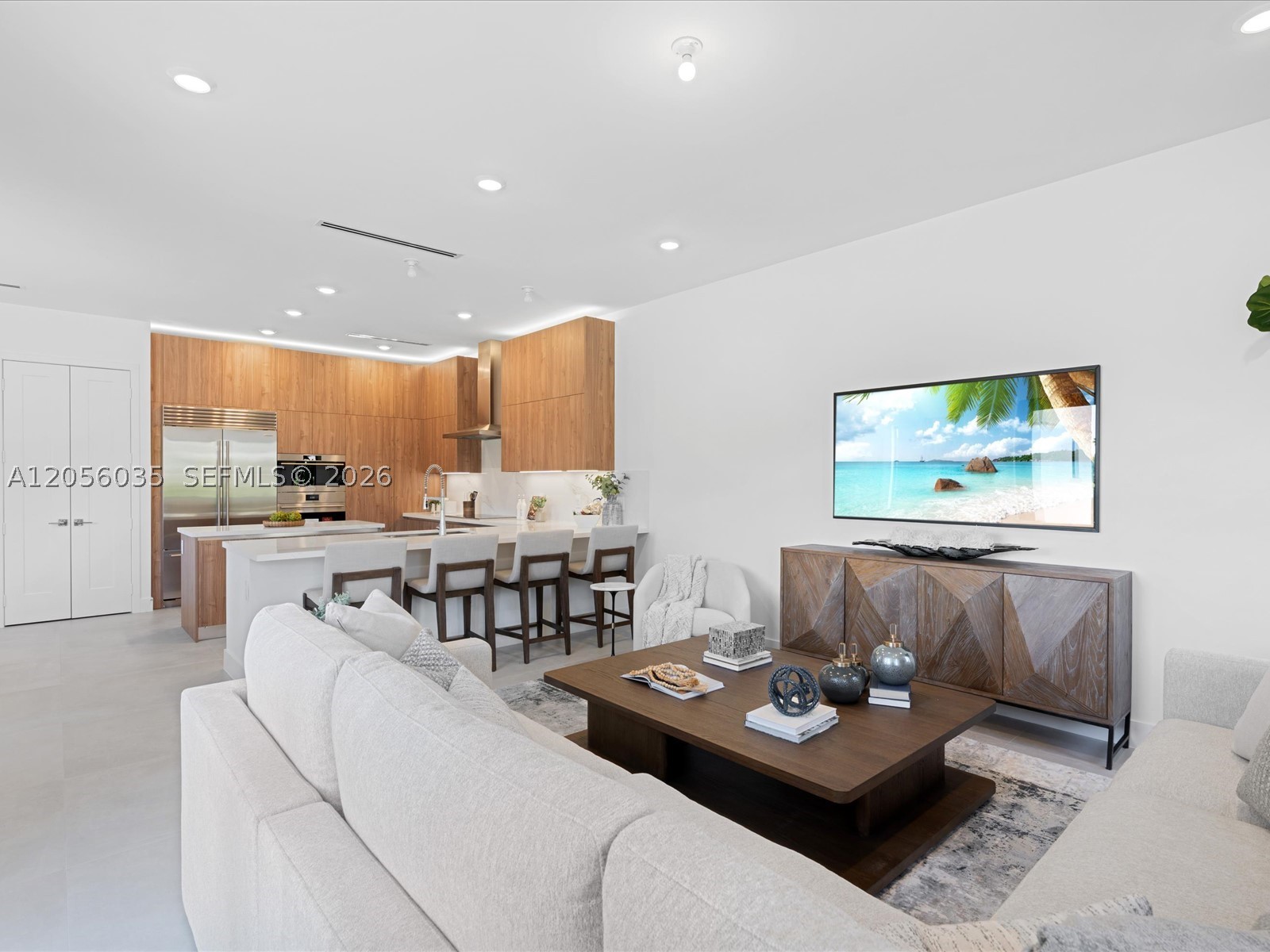 19701 NE 16 PL, Miami FL 33179