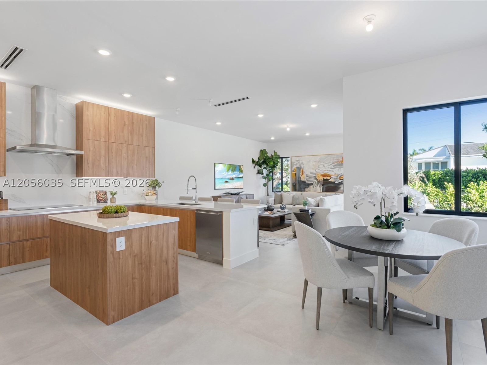 19701 NE 16 PL, Miami FL 33179