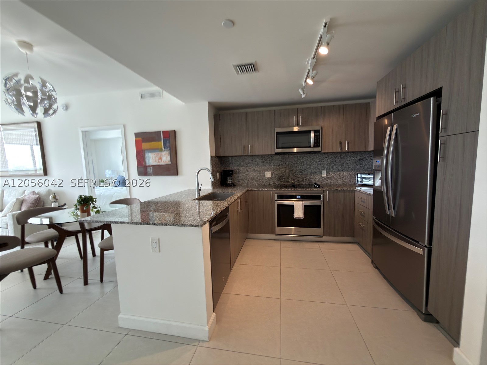 5350 NW 84th Ave #606, Doral FL 33166