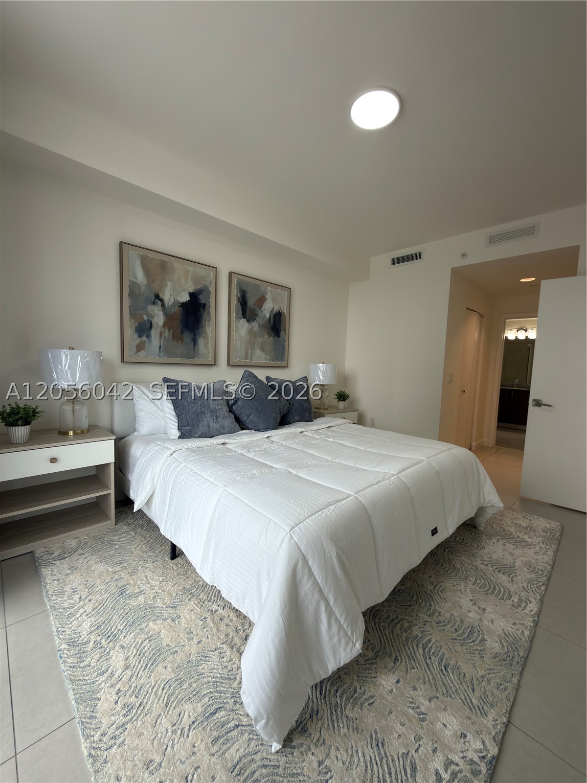 5350 NW 84th Ave #606, Doral FL 33166