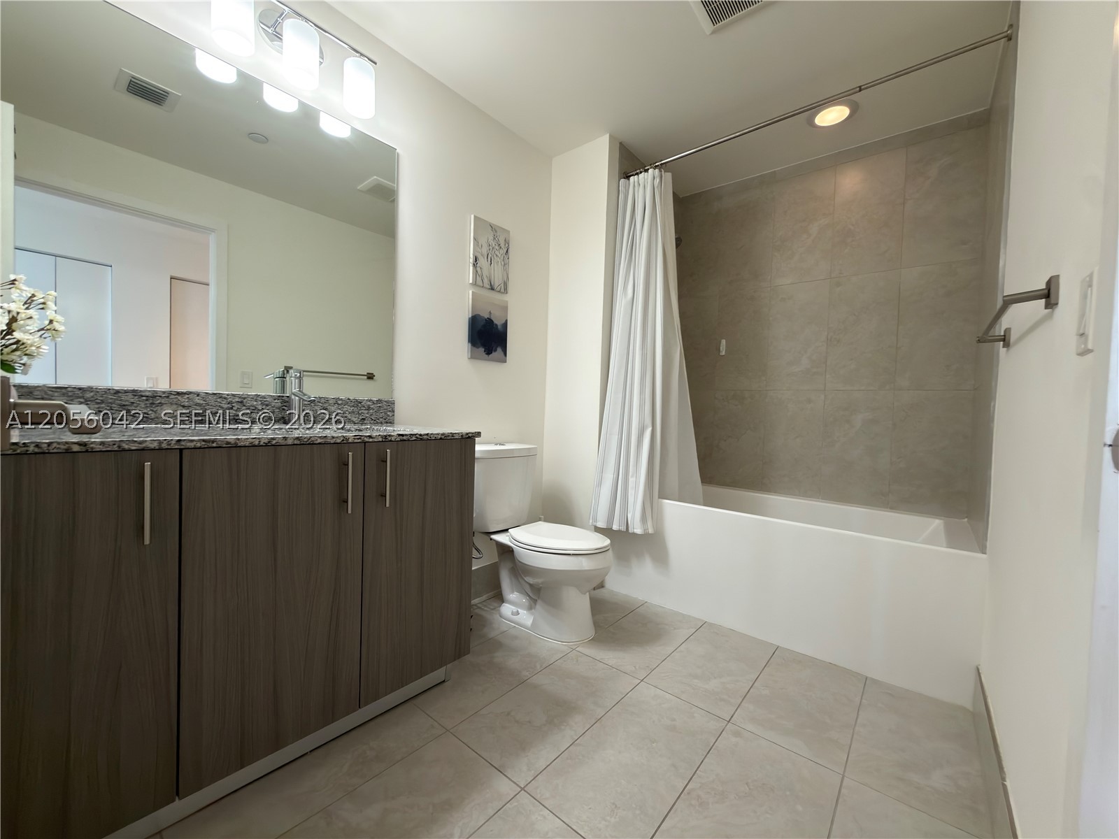 5350 NW 84th Ave #606, Doral FL 33166