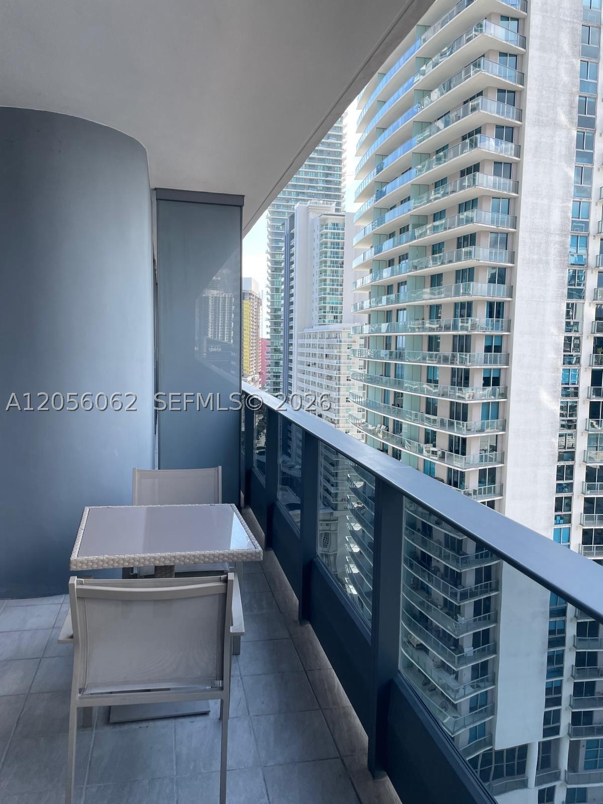 1000 Brickell Plaza #2404, Miami FL 33131