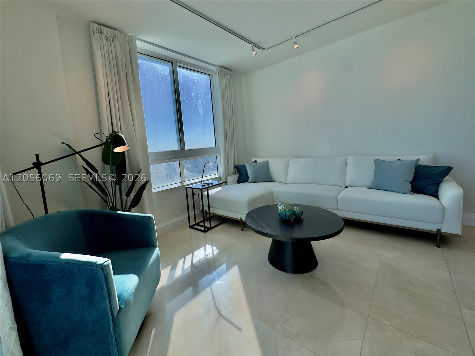 1900 N Bayshore Dr #4003, Miami FL 33132