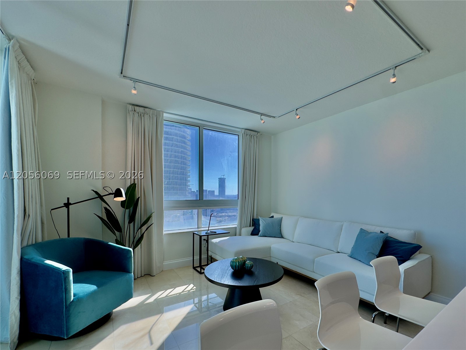 1900 N Bayshore Dr #4003, Miami FL 33132