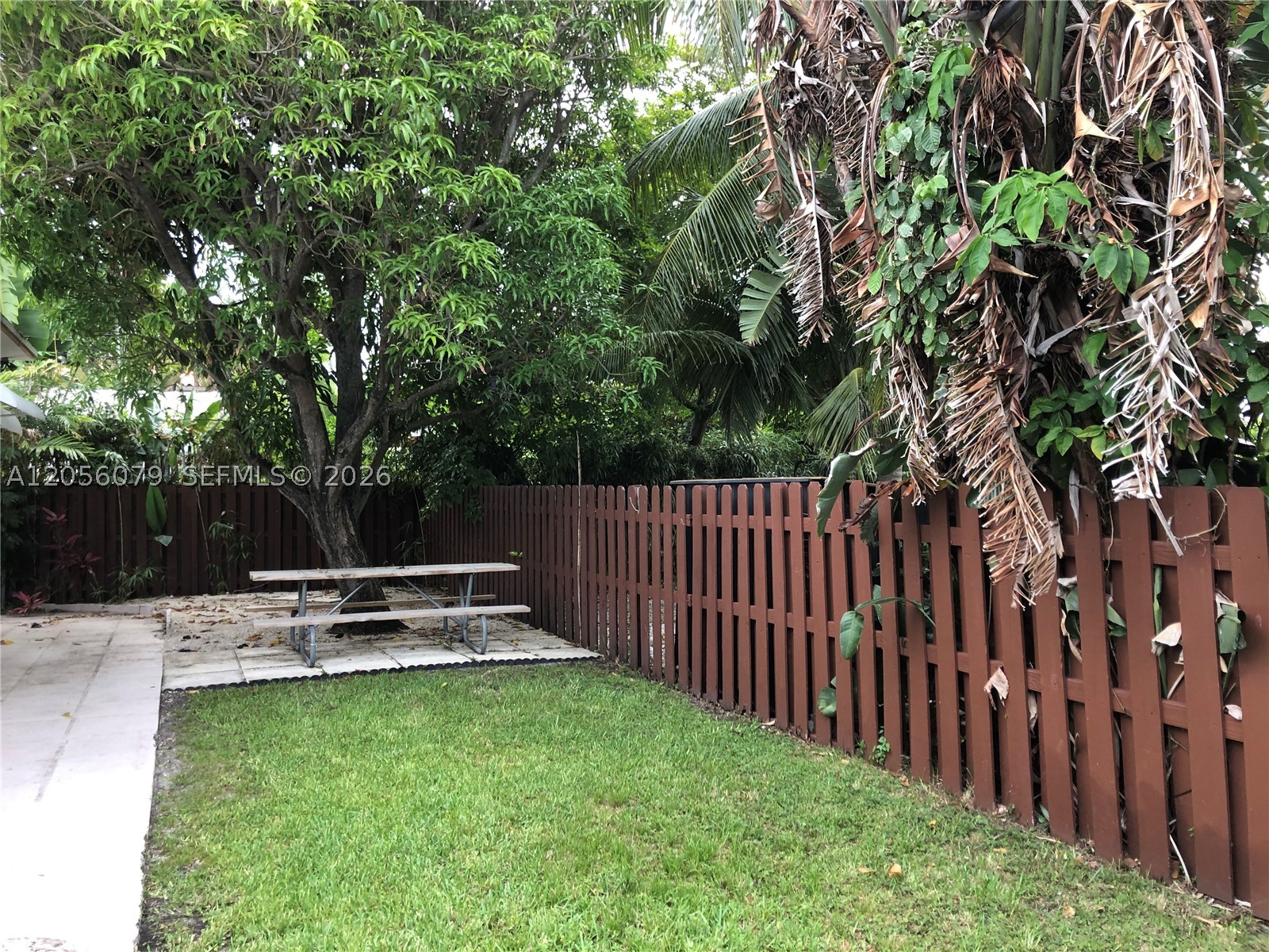 409 91st St, Surfside FL 33154