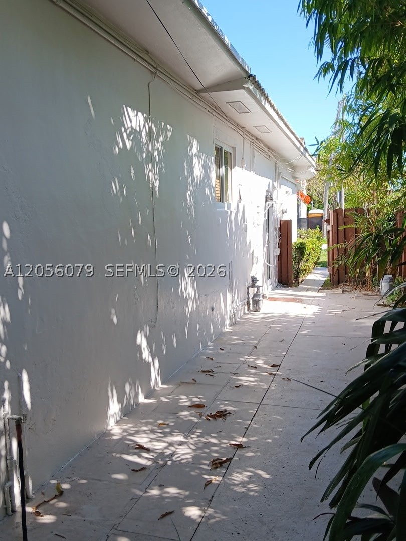 409 91st St, Surfside FL 33154