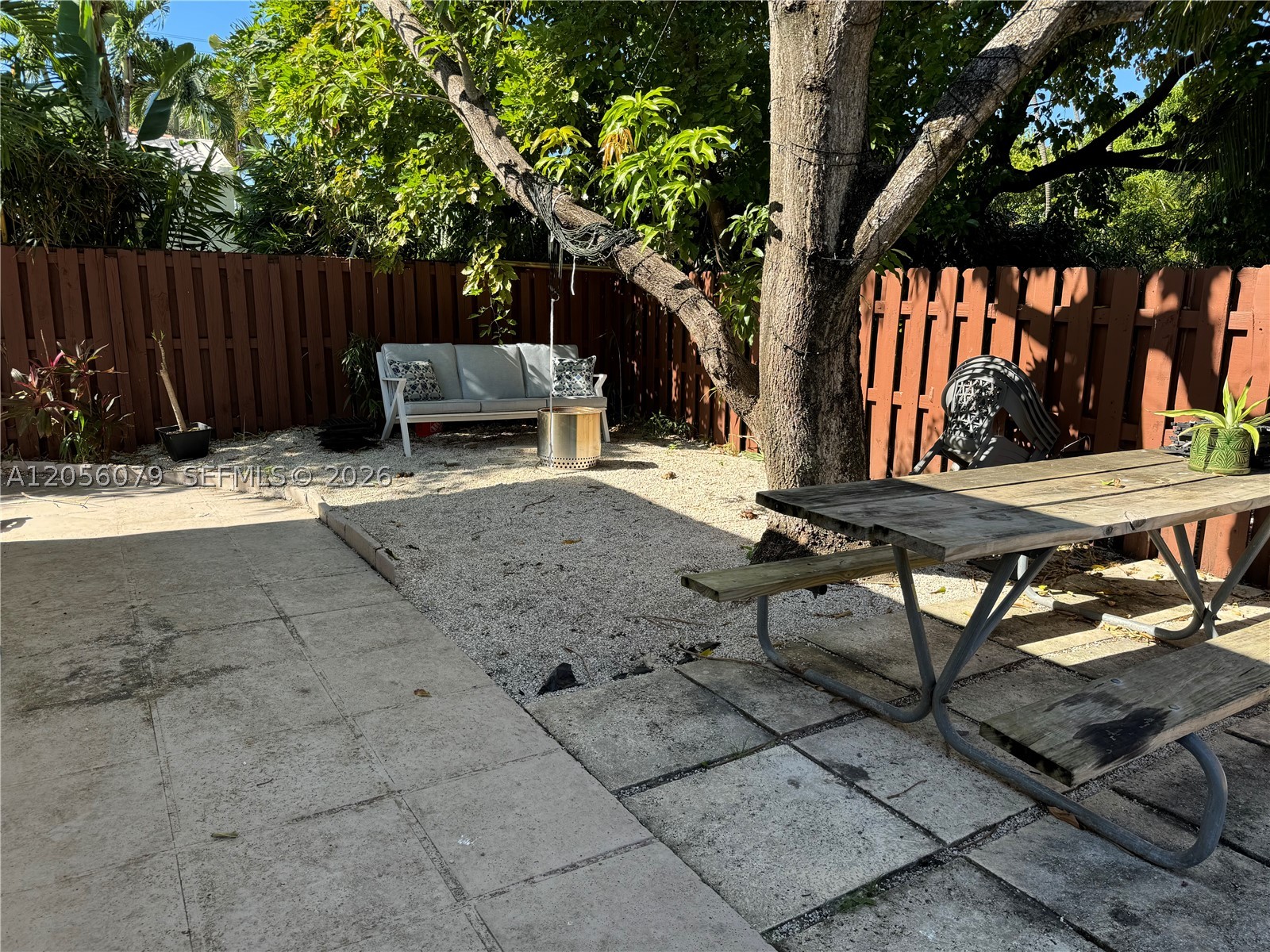 409 91st St, Surfside FL 33154