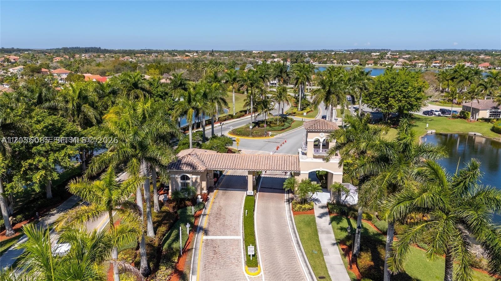18659 SW 12th St, Pembroke Pines FL 33029