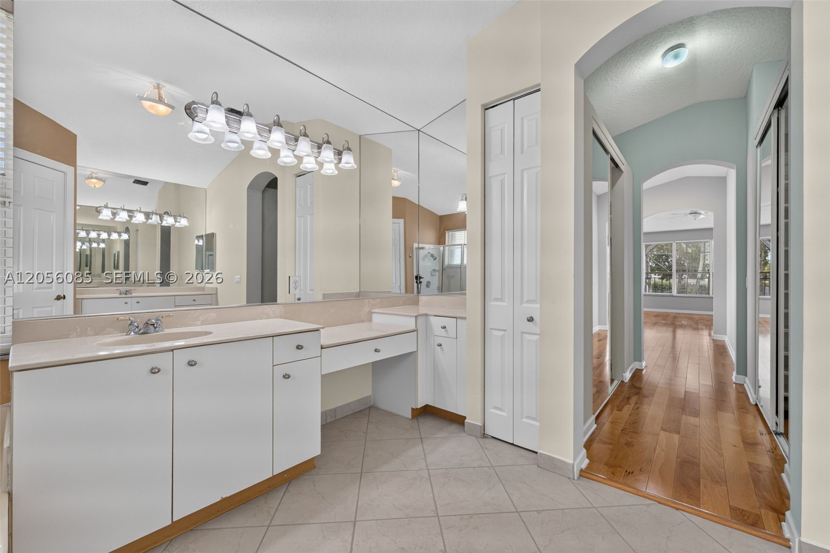18659 SW 12th St, Pembroke Pines FL 33029