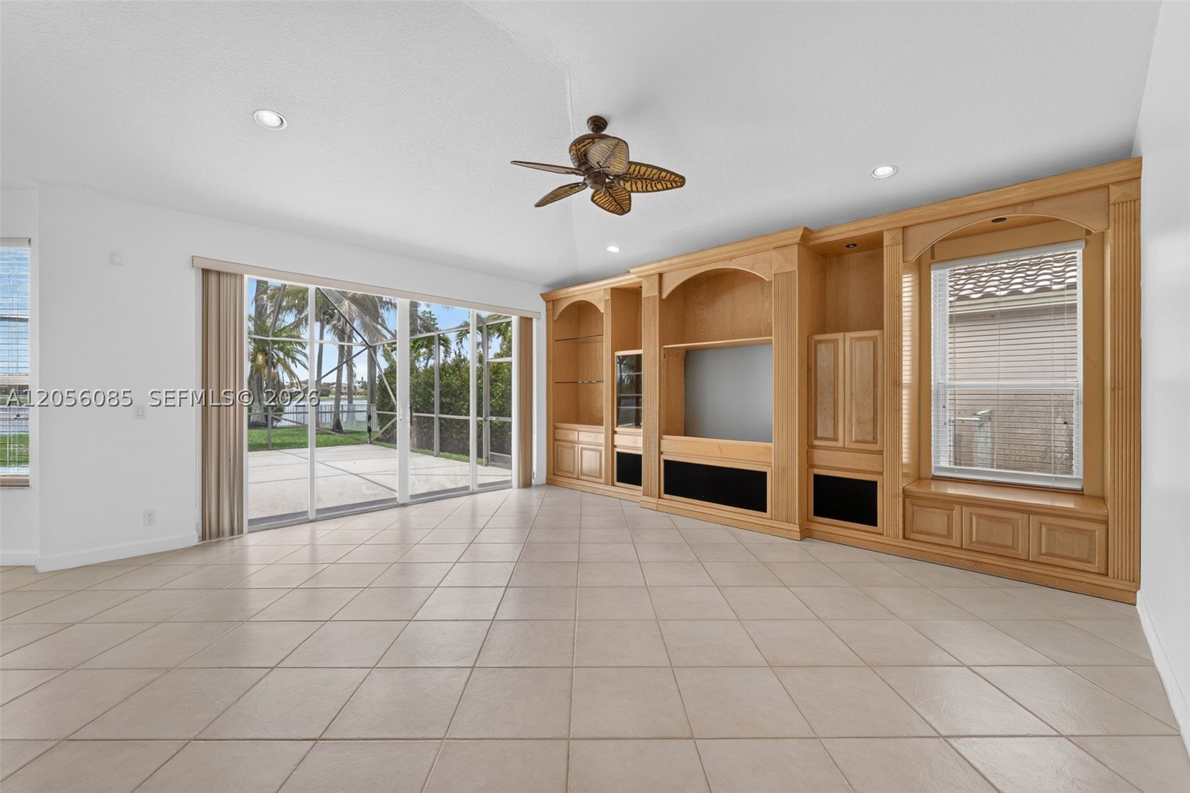 18659 SW 12th St, Pembroke Pines FL 33029