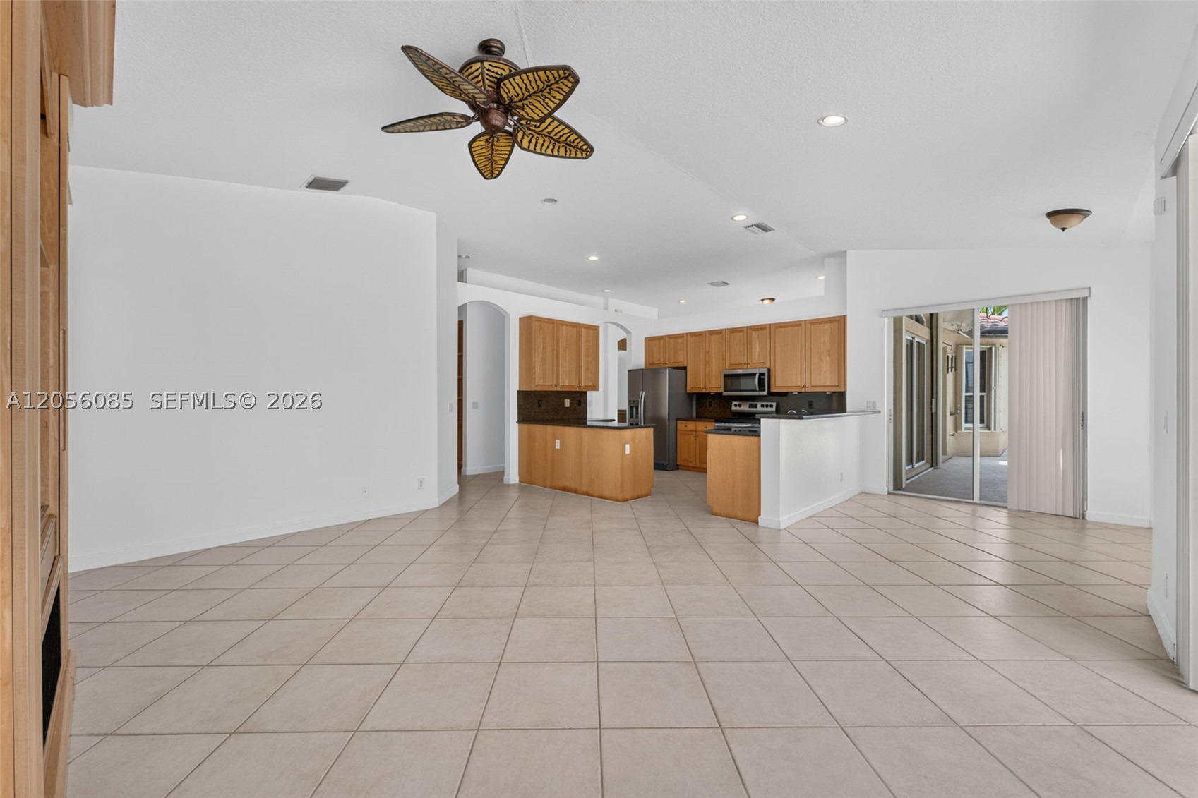 18659 SW 12th St, Pembroke Pines FL 33029